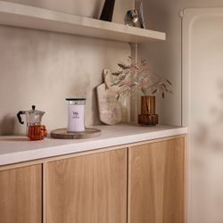 Vela Grande Hourglass Flor de Cerezo y Vainilla con mecha de madera WoodWick