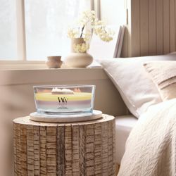 Vela Trilogy Ellipse Flores en Flor con mecha de madera WoodWick
